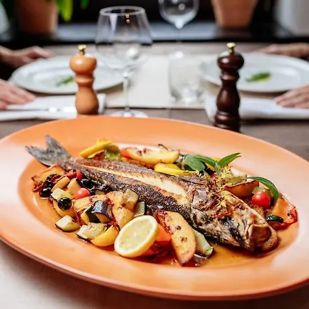 Pod Vrbo Alojamento de Acomodação e Pequeno-almoço 3*