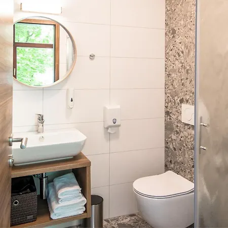 Pod Vrbo Oda ve Kahvaltı Ljubljana