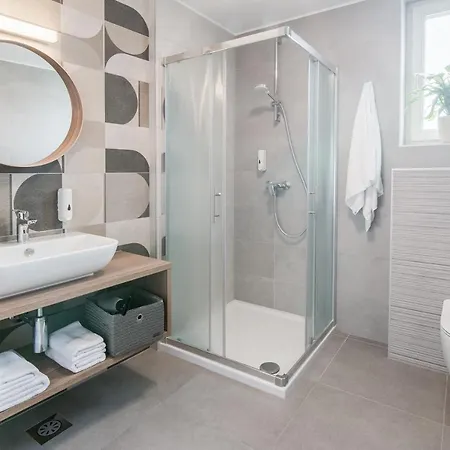 Pod Vrbo Oda ve Kahvaltı Ljubljana